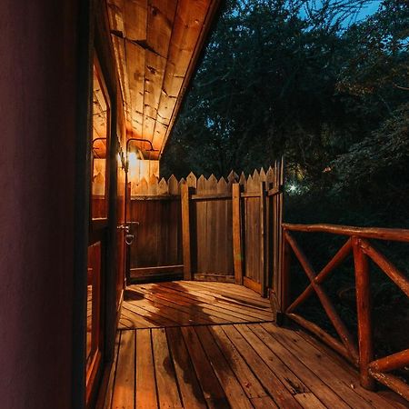 Escarpment Luxury Lodge Manyara Mto wa Mbu Dış mekan fotoğraf
