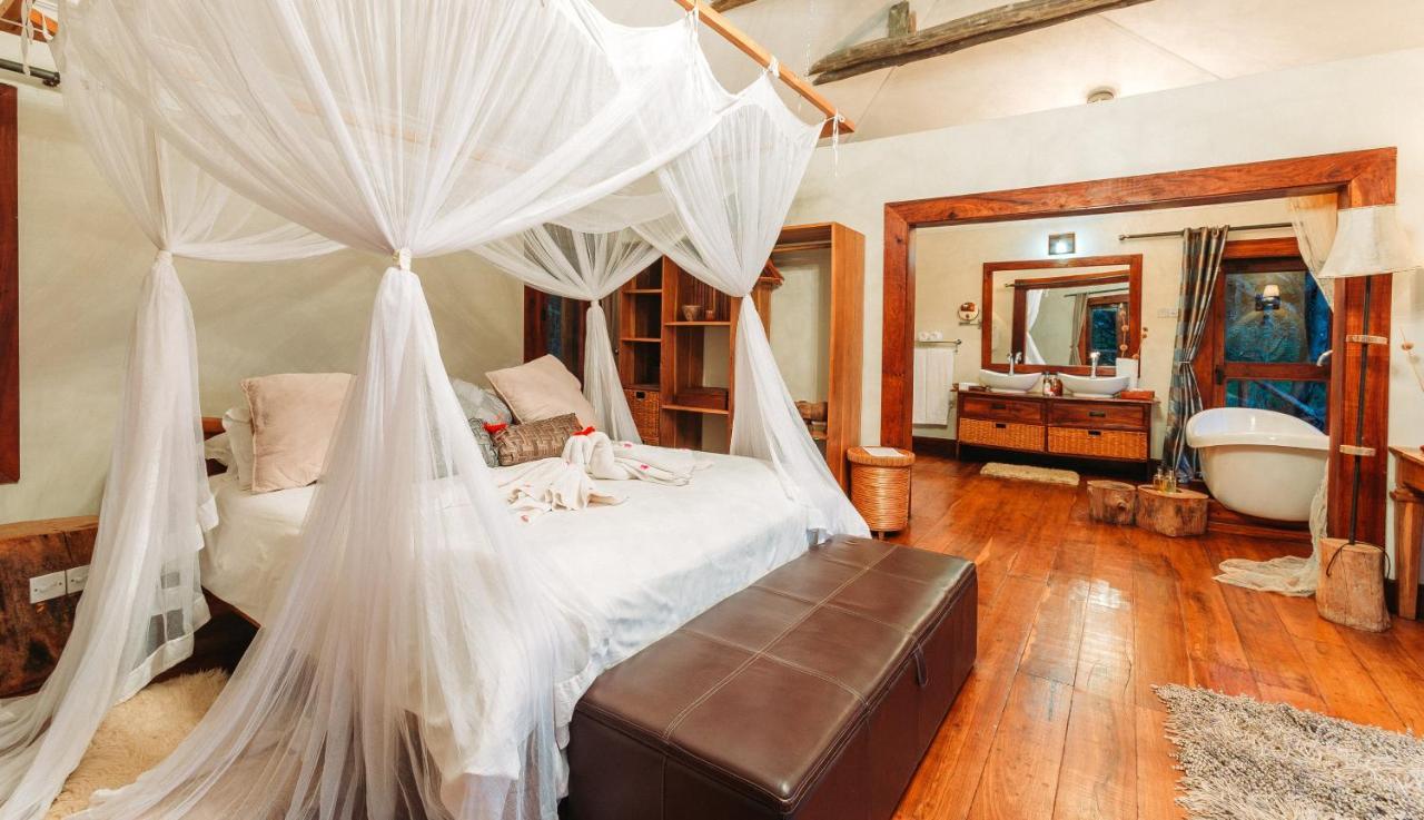 Escarpment Luxury Lodge Manyara Mto wa Mbu Dış mekan fotoğraf